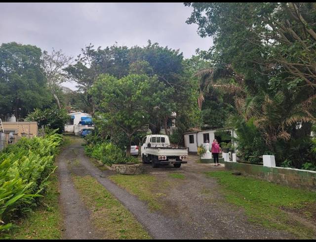 10 BEDROOM HOUSE FOR SALE IN MANABA BEACH